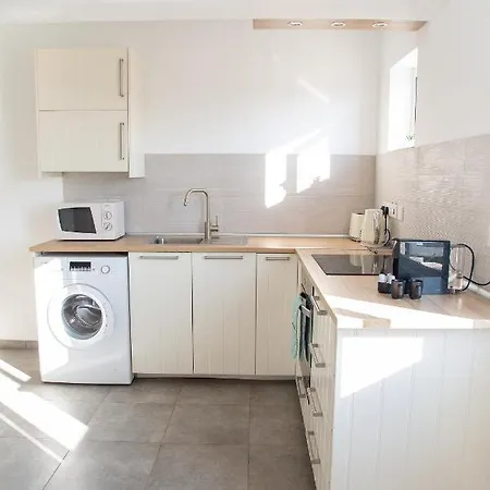 Tikay Apts Apartmán